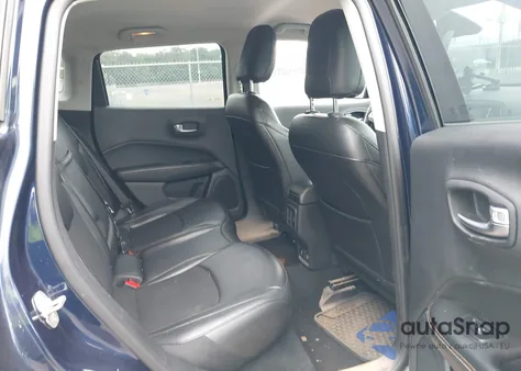 2019 Jeep Compass Latitude 4X4 from USA, damaged, VIN 3C4NJDBB0KT684157